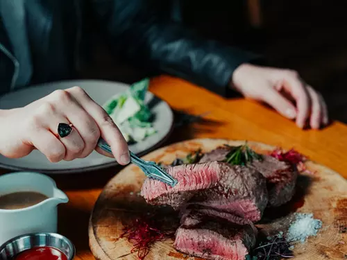 Steakový večer – Sněz, co můžeš! na Plzeňce Plzeň
