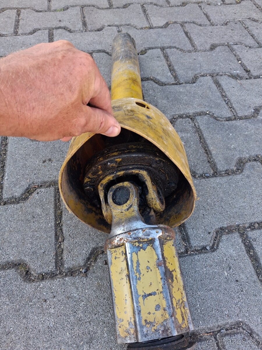 KARDAN S HOMOKINETICKÝM KLOUBEM