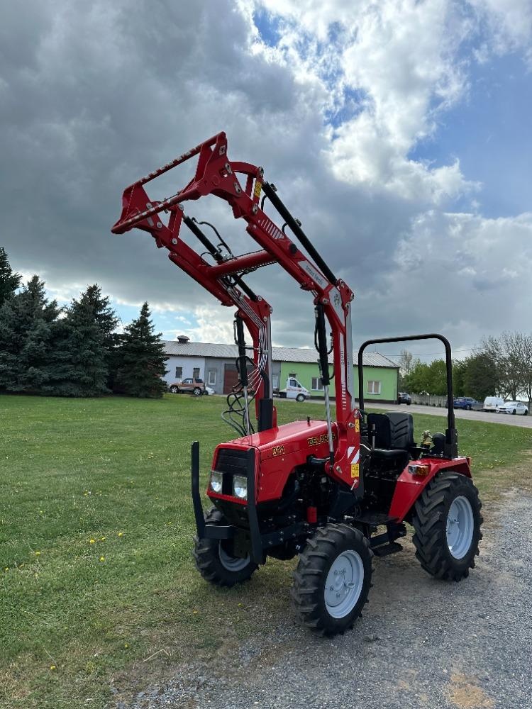 traktor Bělorus 311