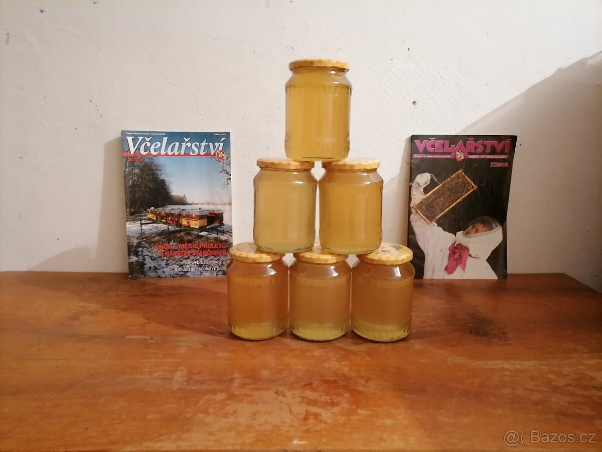 Včelí med přímo od včelaře